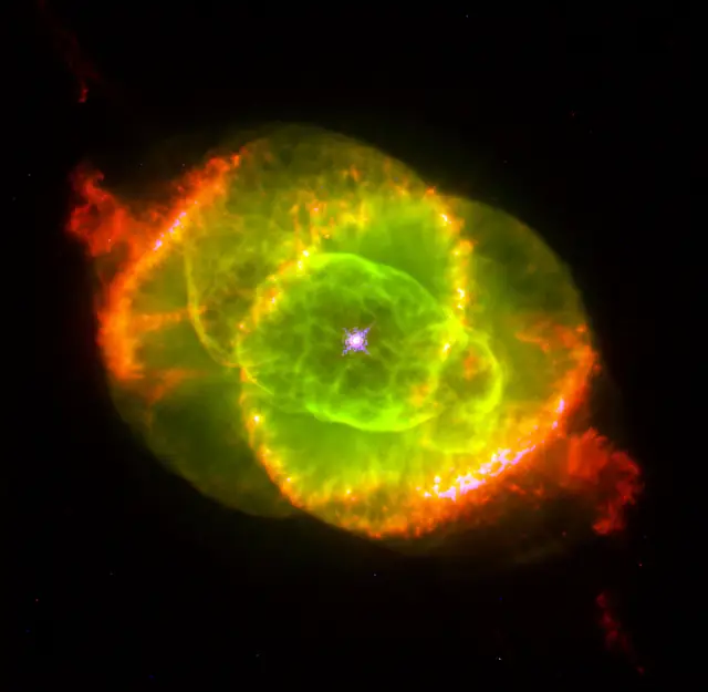 Cat's Eye Nebula (NGC 6543), photographed